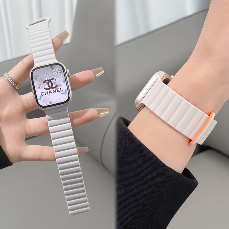 适用iwatchs9磁吸运动硅胶手表带