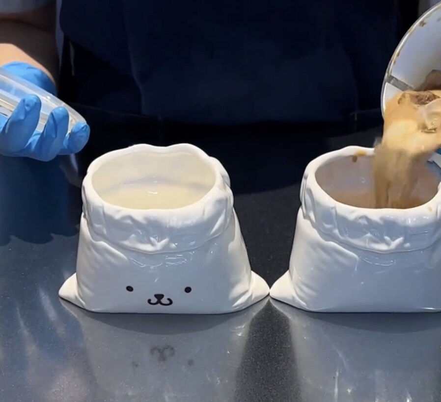 创意陶瓷自嘲熊布袋杯拿铁咖啡杯小众杯子高颜值水杯马克杯拉花杯