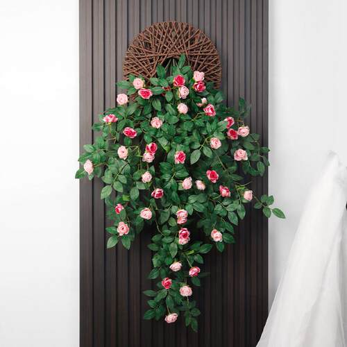 采购产品模拟玫瑰，人造花，藤蔓，壁挂，缠绕空调水管，阻塞装饰