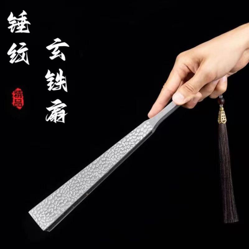 天龙黑金10寸加厚精钢防身太极功夫麒麟新中式国风铬钢绢布折扇图片
