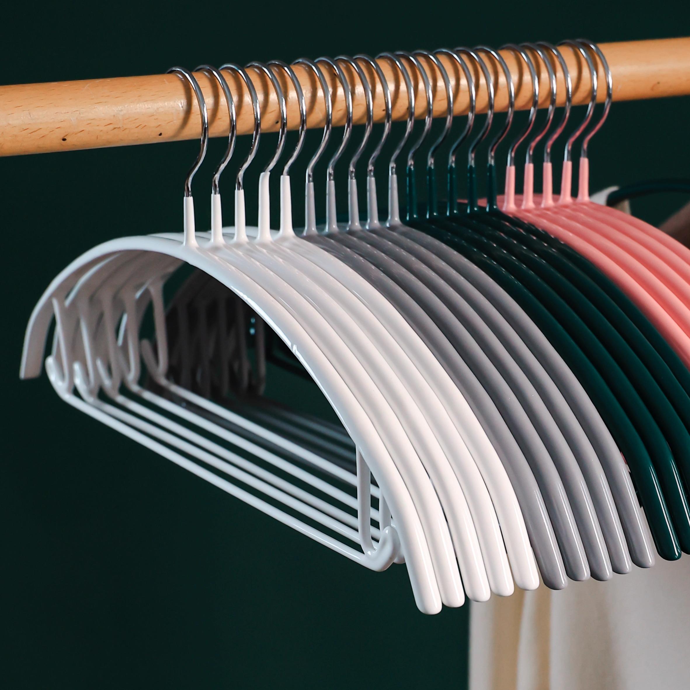衣架家用挂衣加粗加大纳米浸塑衣架无痕防肩角挂衣不起包半圆弧形