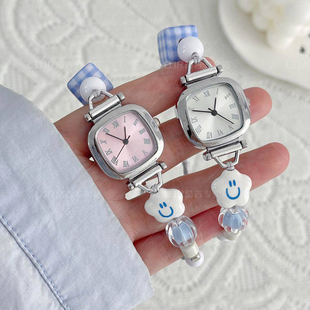 ins风小方糖手表女款初高中学生只看时间手链式小巧精致高颜值
