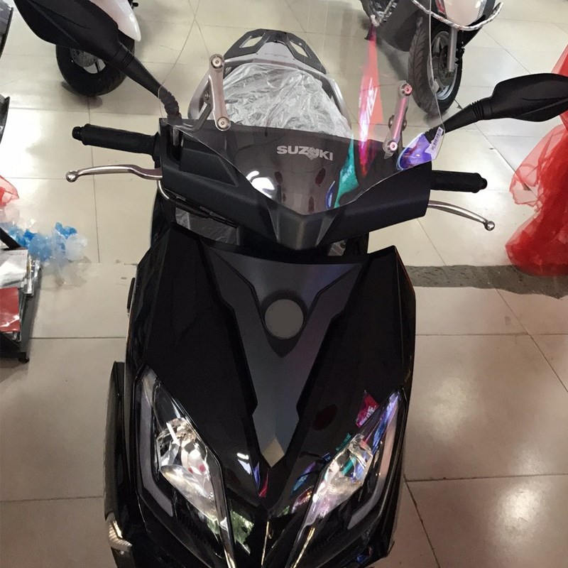 适用铃木UY挡风摩托车前挡风玻璃改装加高风挡高清透明uy125风挡