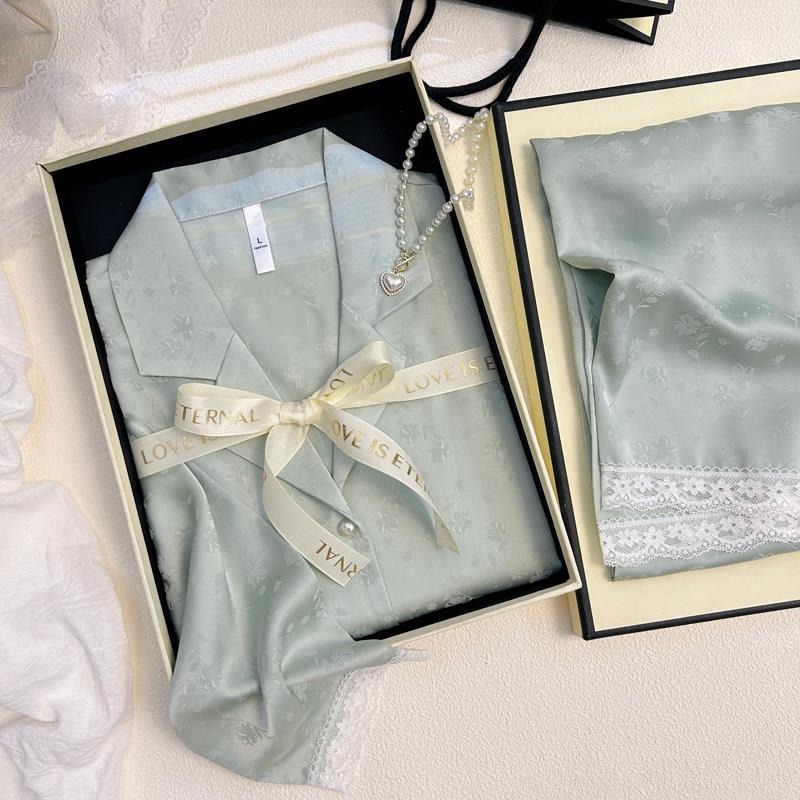 母亲节礼物生日送妈妈母亲给婆婆实用的高级感睡衣礼盒三八妇女节
