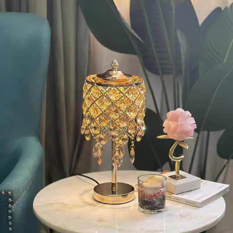 水晶台灯卧室床头灯轻奢高级感简约现代创意摆件长明灯结婚氛围感