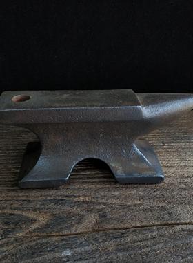 彷古民俗老物件老铁砧子铁匠铁墩子实用收藏小羊角砧敲打垫托工具