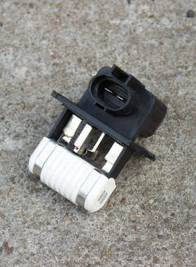 适配K2福瑞迪K3领动K5智跑秀尔水箱散热器电子风扇线束插头电阻