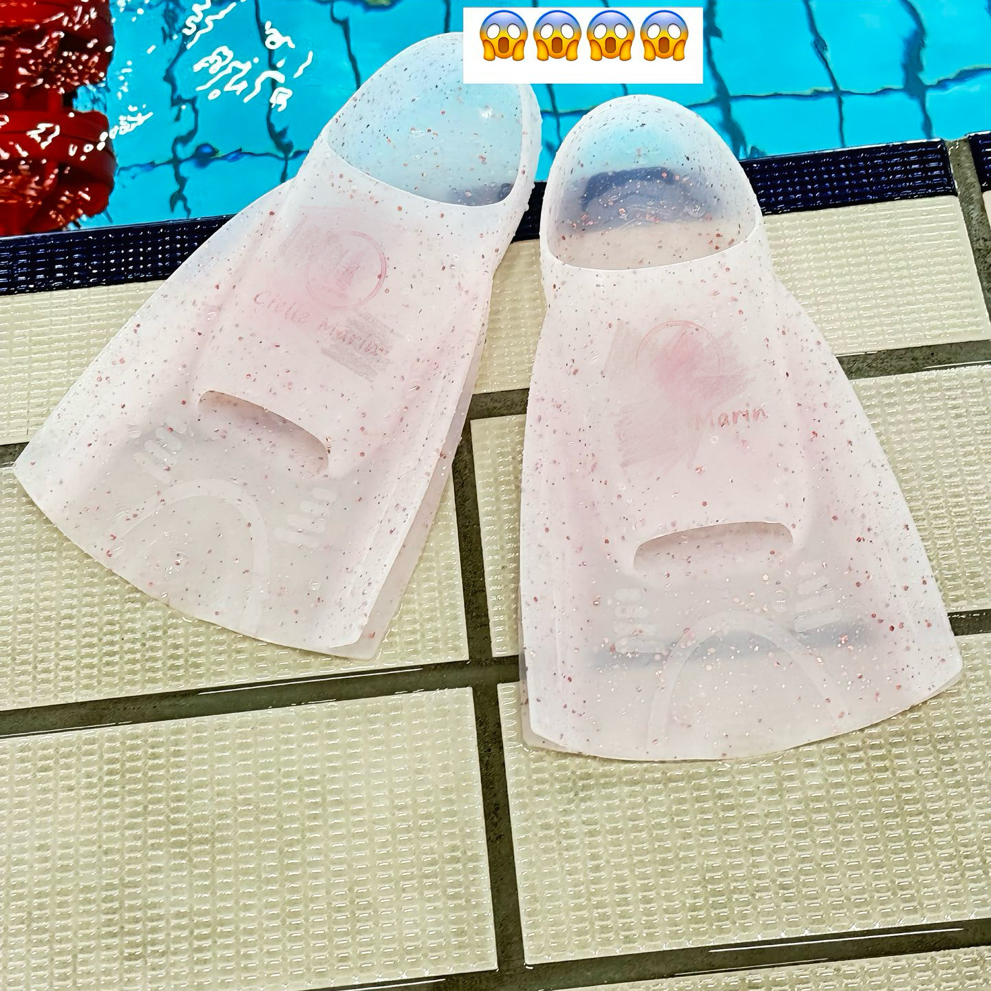 果冻胶透明粉色游泳道具成人款专业脚蹼蝶泳仰泳自由泳新款2026