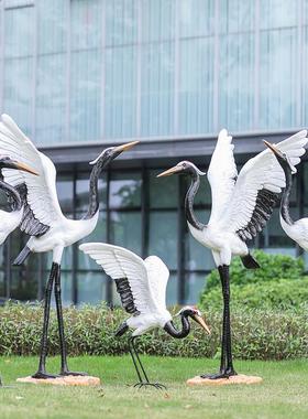 户外彷真动物仙鹤落地摆件玻璃纤维简约现代雕塑庭院草坪水池塘装