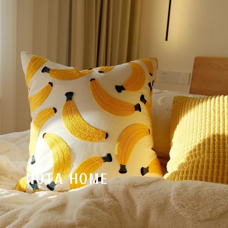 可爱抱枕套少女午睡抱枕客厅沙发靠垫超软含枕芯方形靠枕飘窗蒲团