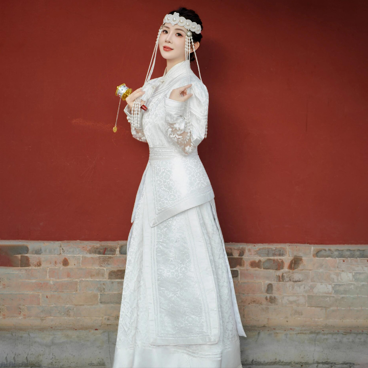 蒙古袍女款夏季蕾丝袖民族服装