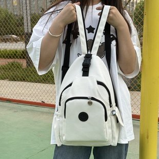 女包 轻便小型高级感胸包旅游休闲时尚 牛津布双肩包女2025新款 时尚
