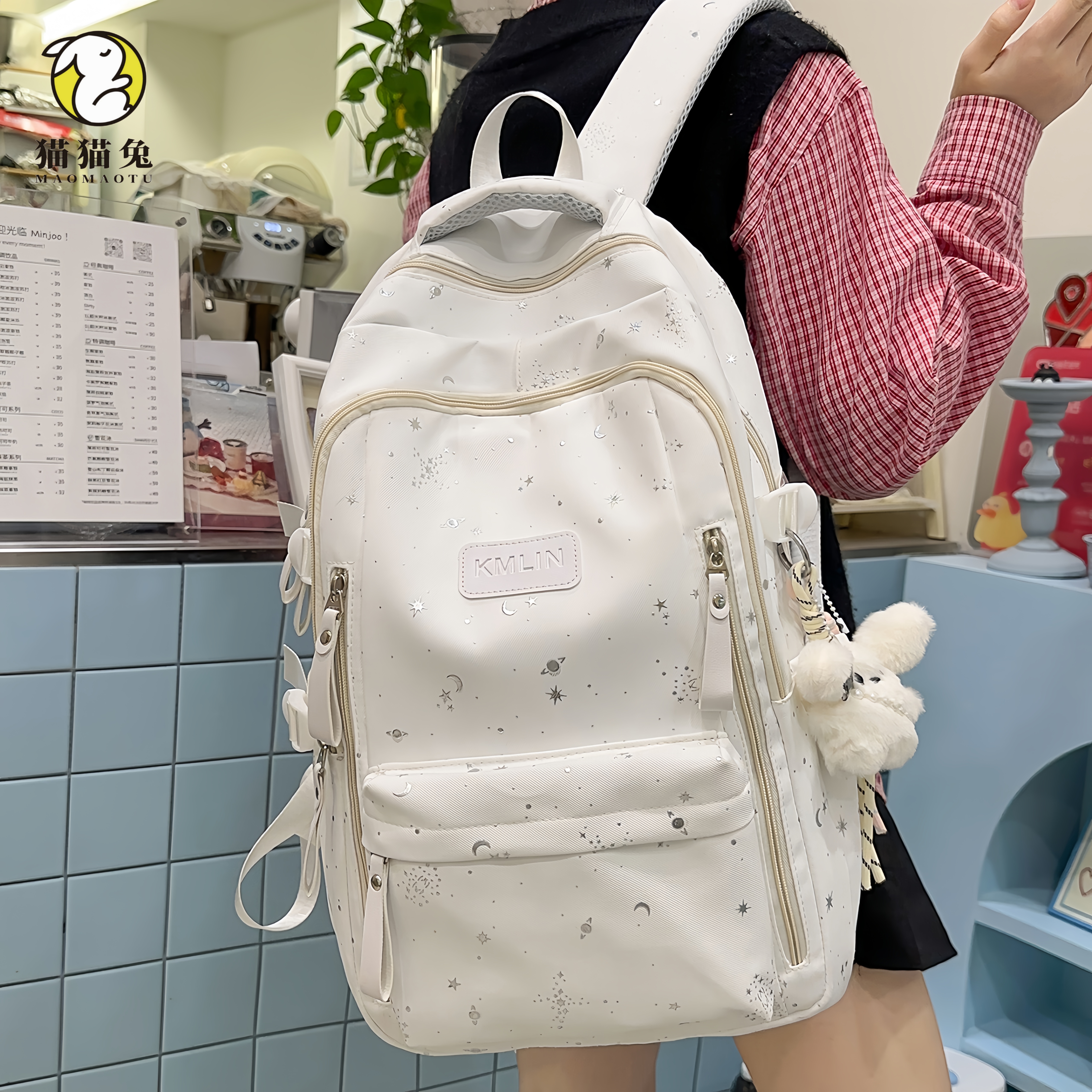 多隔层大容量超好看的双肩包