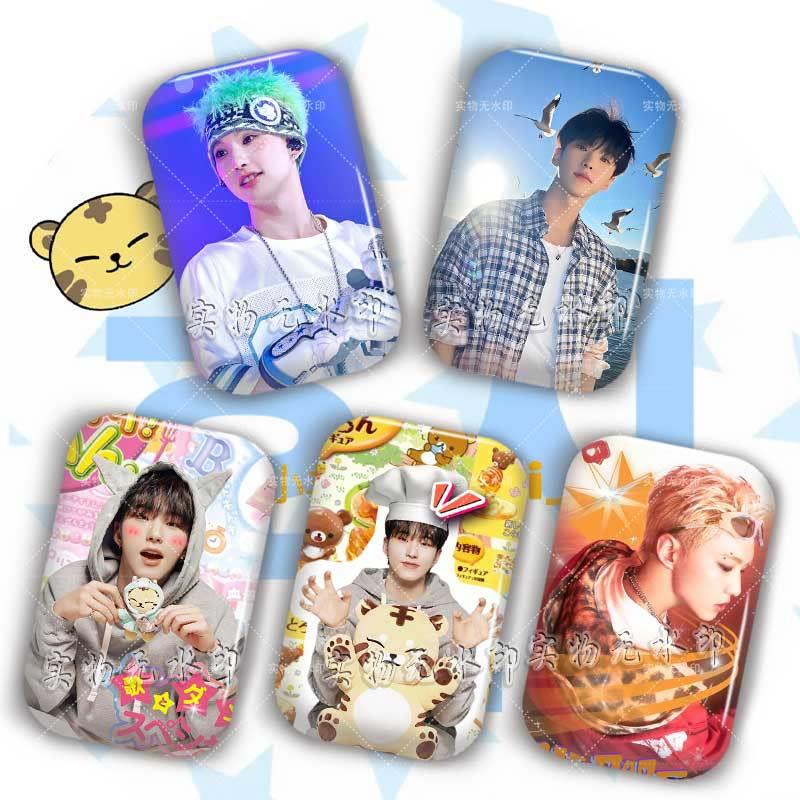 权顺荣周边胸章粉丝应援异形方形镭射吧唧徽章礼物痛包挂件装饰