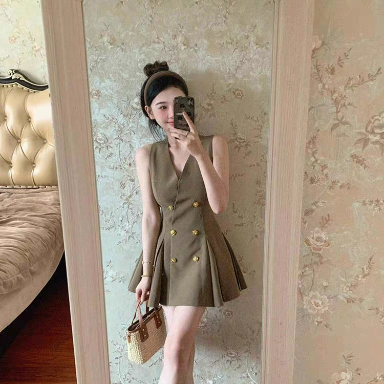 法式v领西装连衣裙女气质设计感无袖背心裙辣妹短裙夏季新款A字裙