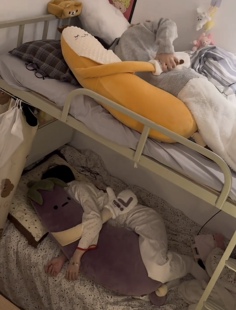 大王抱枕拍打哄睡加大安抚侧睡夹腿哄睡神器抱枕睡觉夹腿