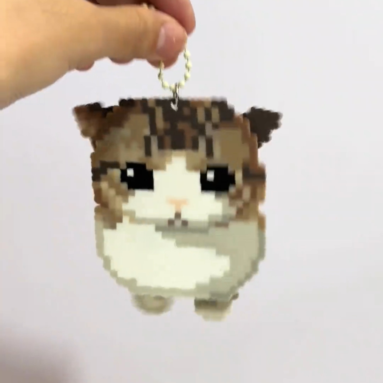 个性超萌2026耳朵会动猫挂件创意玩具钥匙扣妙脆角小猫挂件亚克力