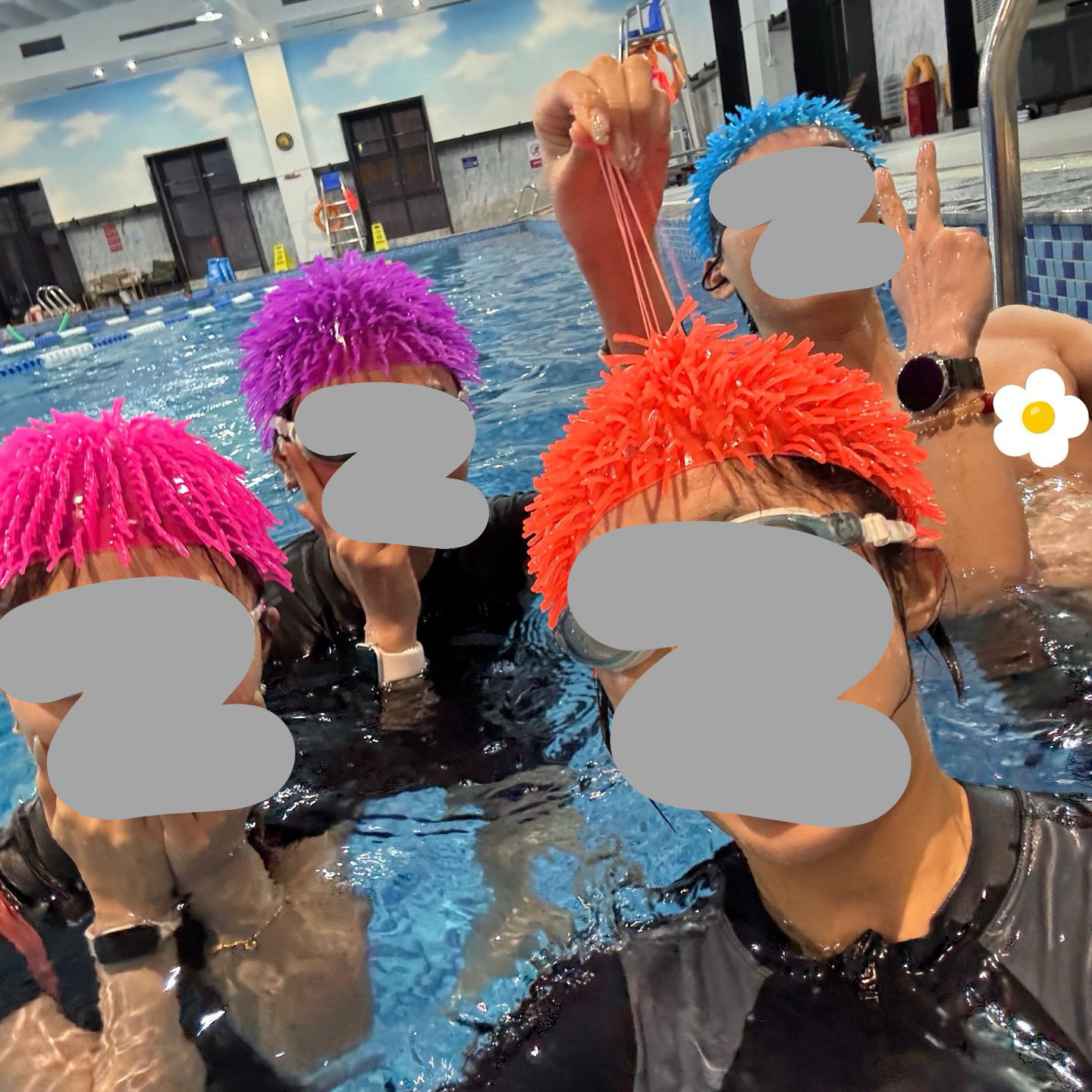 防水个性帽子毛毛球泳帽刺刺球搞怪泳帽防水帽子男女游泳专用帽