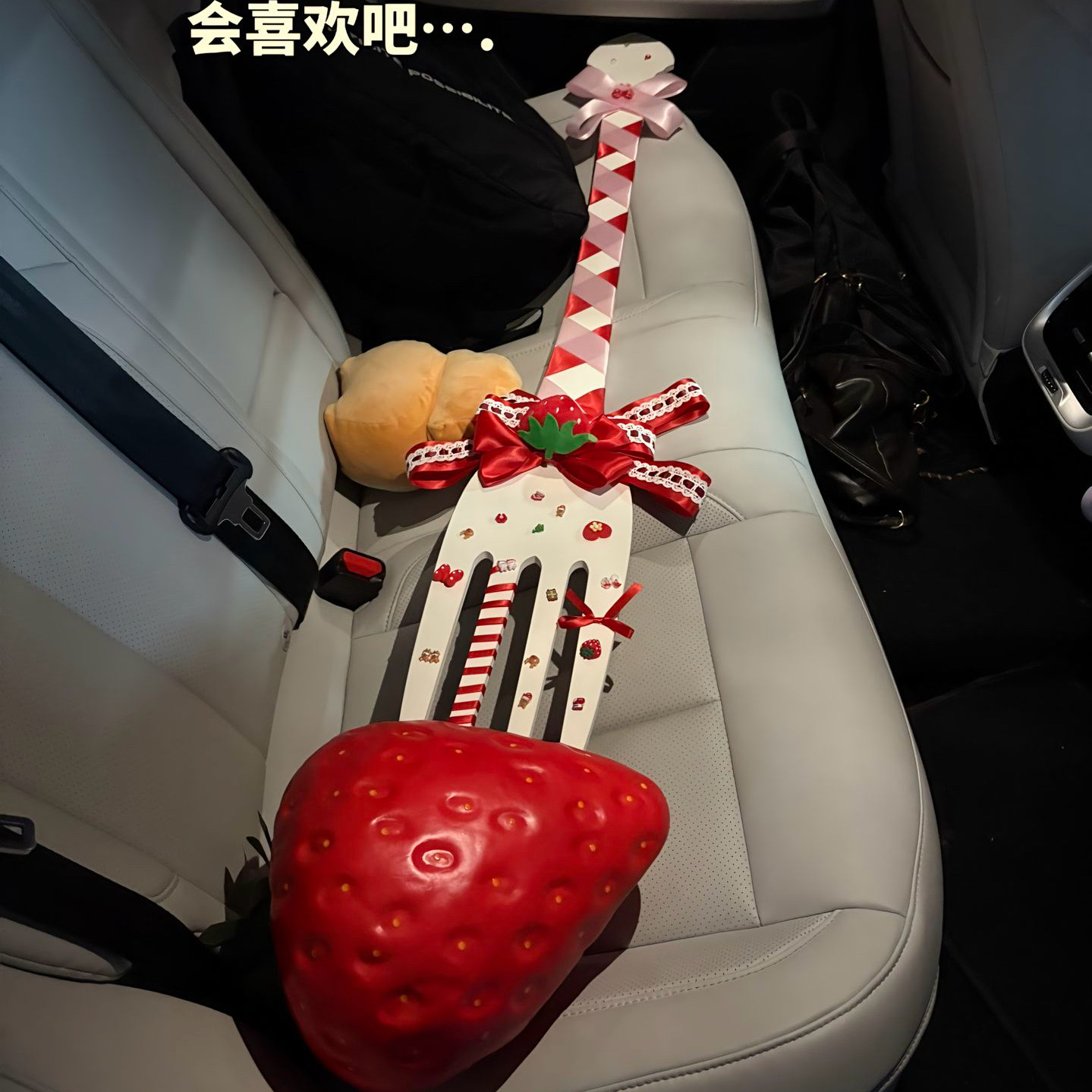 可爱大草莓叉子道具cos道具拍摄手作新款2026洛丽塔装饰品