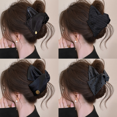 黑色三角抓夹女高级感