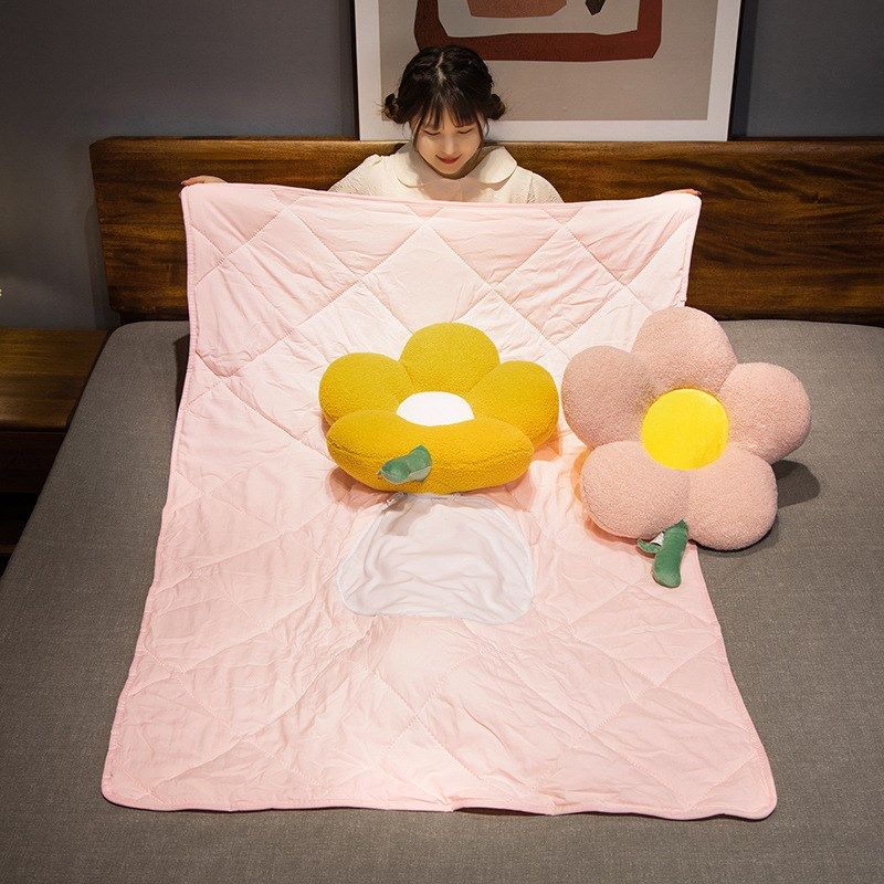 可爱花朵抱枕被子两用午休靠枕办公室午睡枕头空调毯子二合一车载,居家布艺,抱枕被,淘宝优惠券,粉丝福利购,淘宝优惠卷