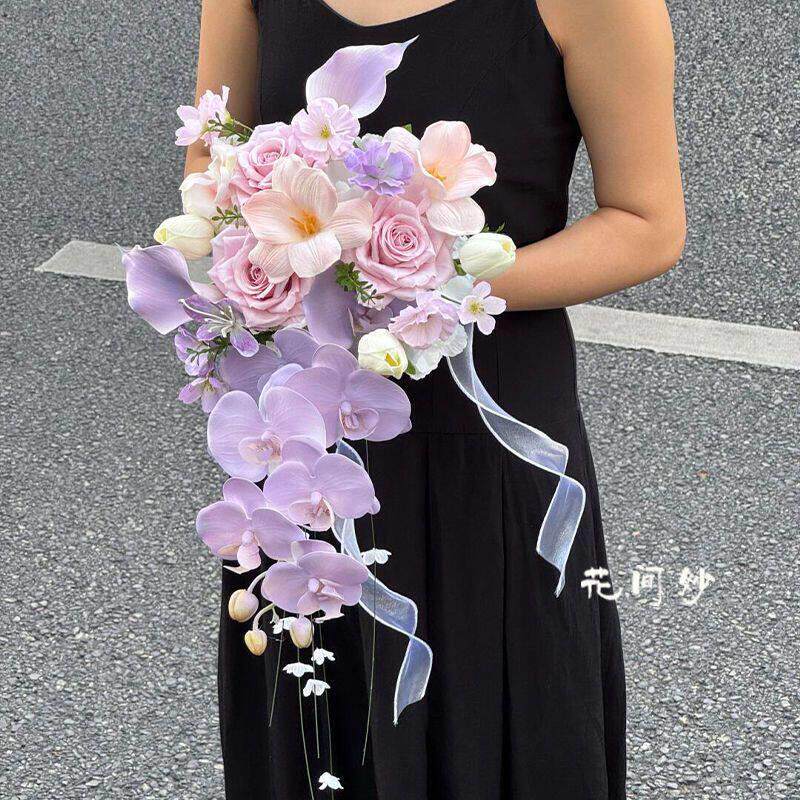 爆款ins风仿真手捧花成品送朋友送闺蜜订婚结婚毕业礼物拍照道具