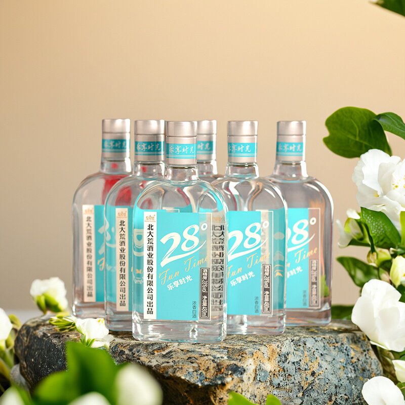 北大荒乐享时光28度低度纯粮发酵白酒0添加整箱480ml*2瓶正品保障