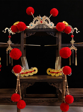 汉服小财神铜钱新年款秋冬儿童红色毛球流苏发夹发冠发饰喜庆配饰