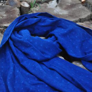 手工古法靛蓝染色围巾棉麻提花小方格植物染色披肩草木染手作礼品