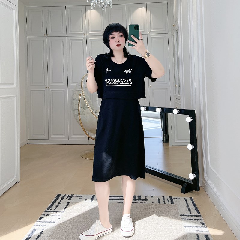 假两件运动休闲T恤连衣裙大码女装200斤胖mm显R瘦遮肚子藏肉A字裙