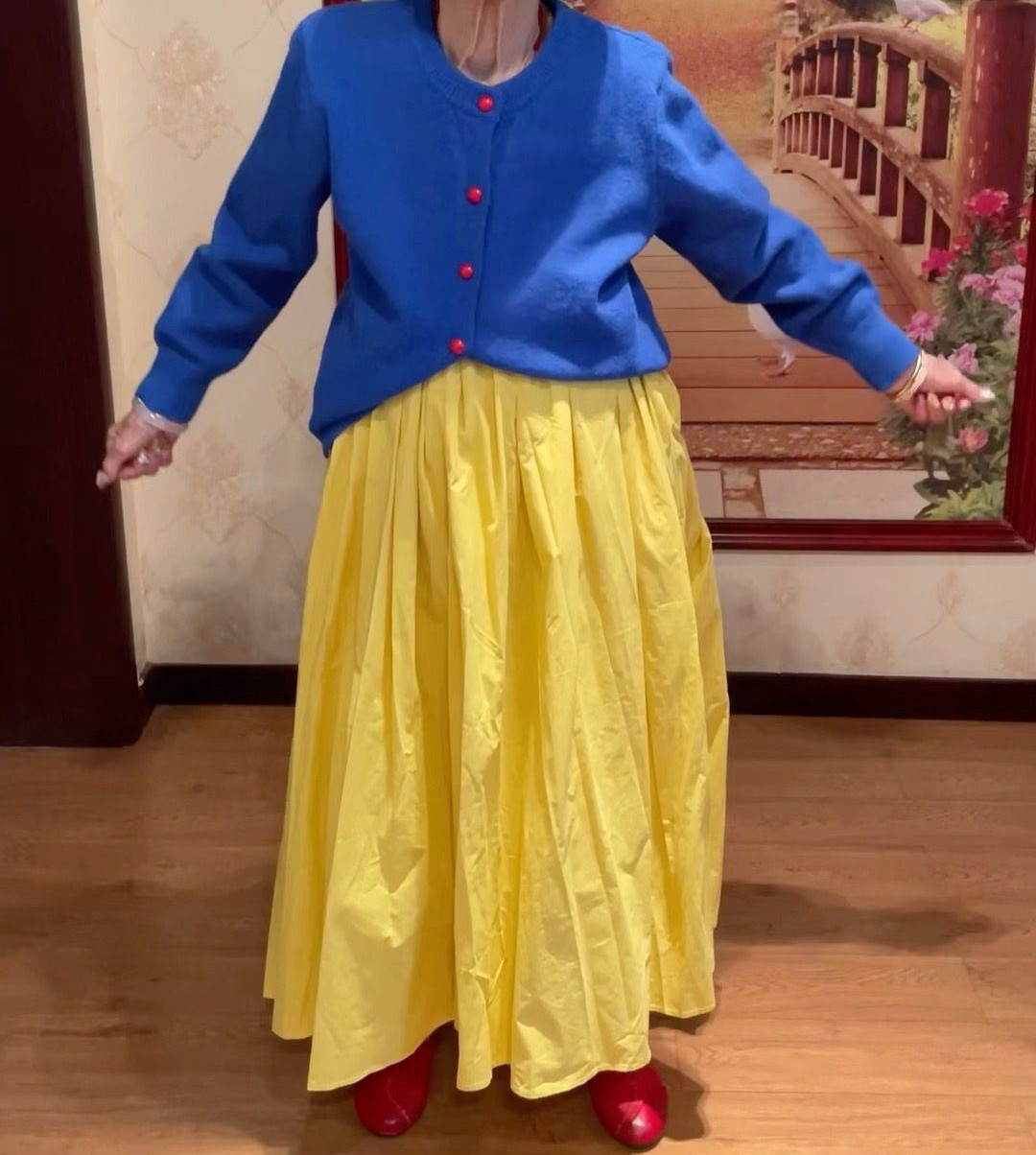 蓝黄撞色套装圆领毛衣开衫长裙女秋冬加厚宽松慵懒风针织两件套