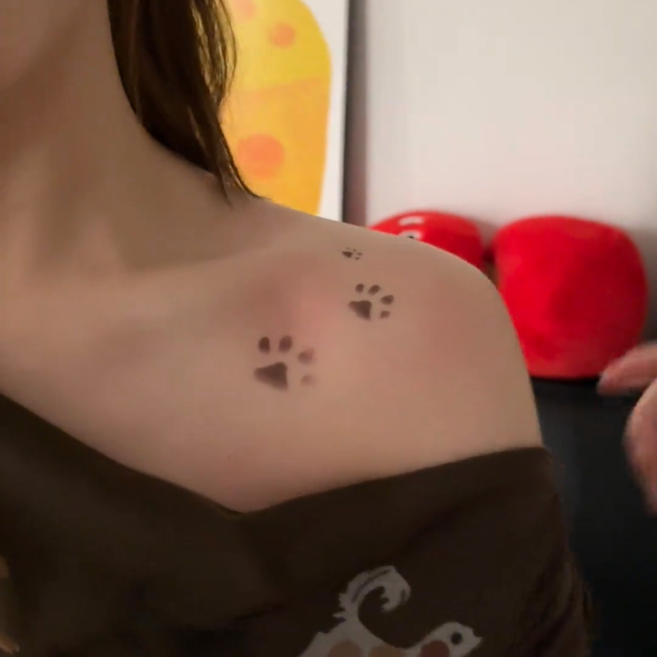 可爱防水超萌黑色可变色新款纹身贴小猫的脚印温变猫爪纹身贴