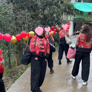 棉服短外套大花布盘扣上衣秋冬短外套2025新款复古民族风秋冬女士