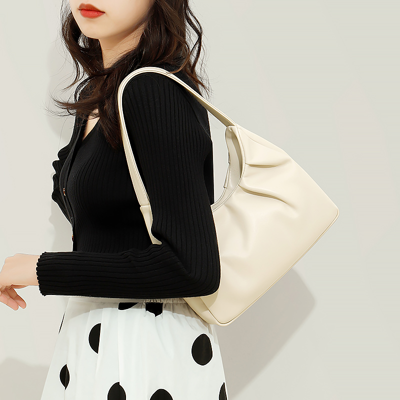 今年流行包包2023新款包包高级 质感法式小众云朵包时尚腋下包女