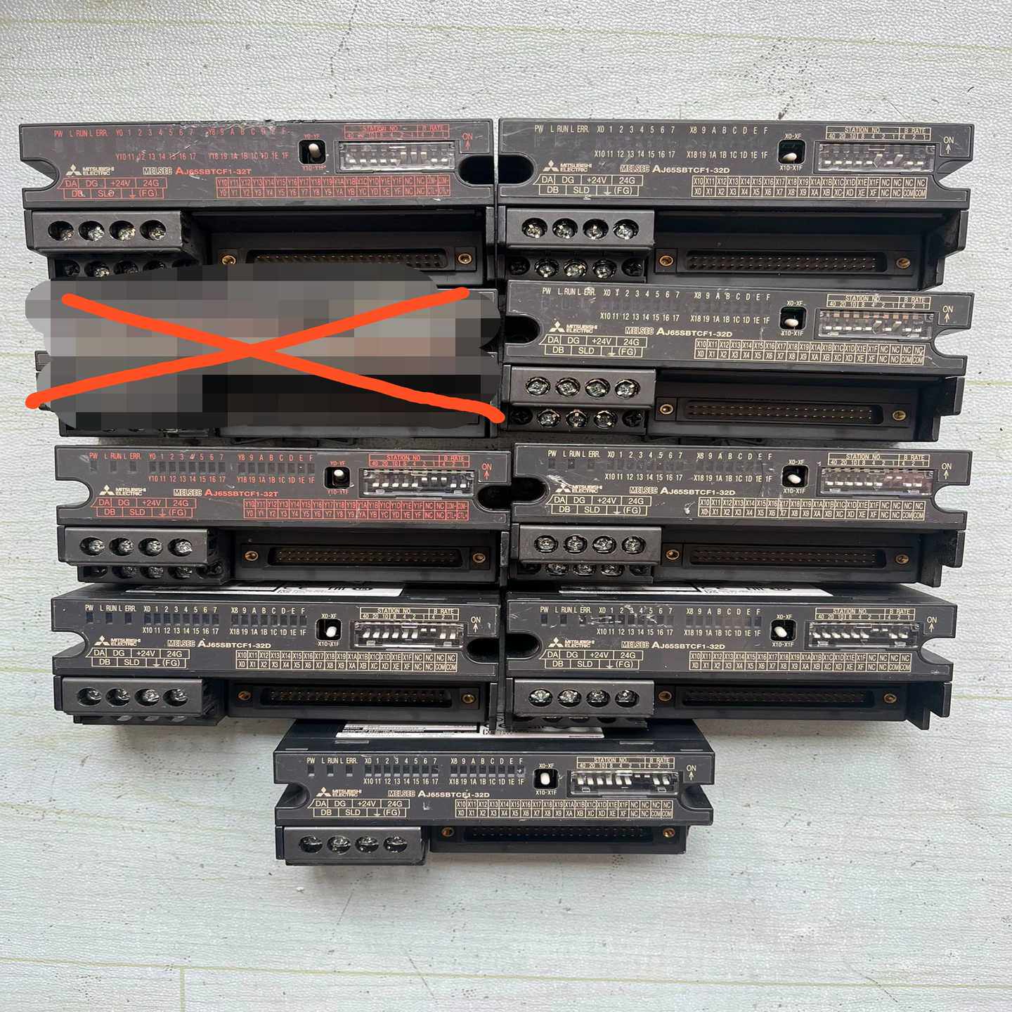 议价三菱远程模块AJ65SBTCF1-32T 2 个