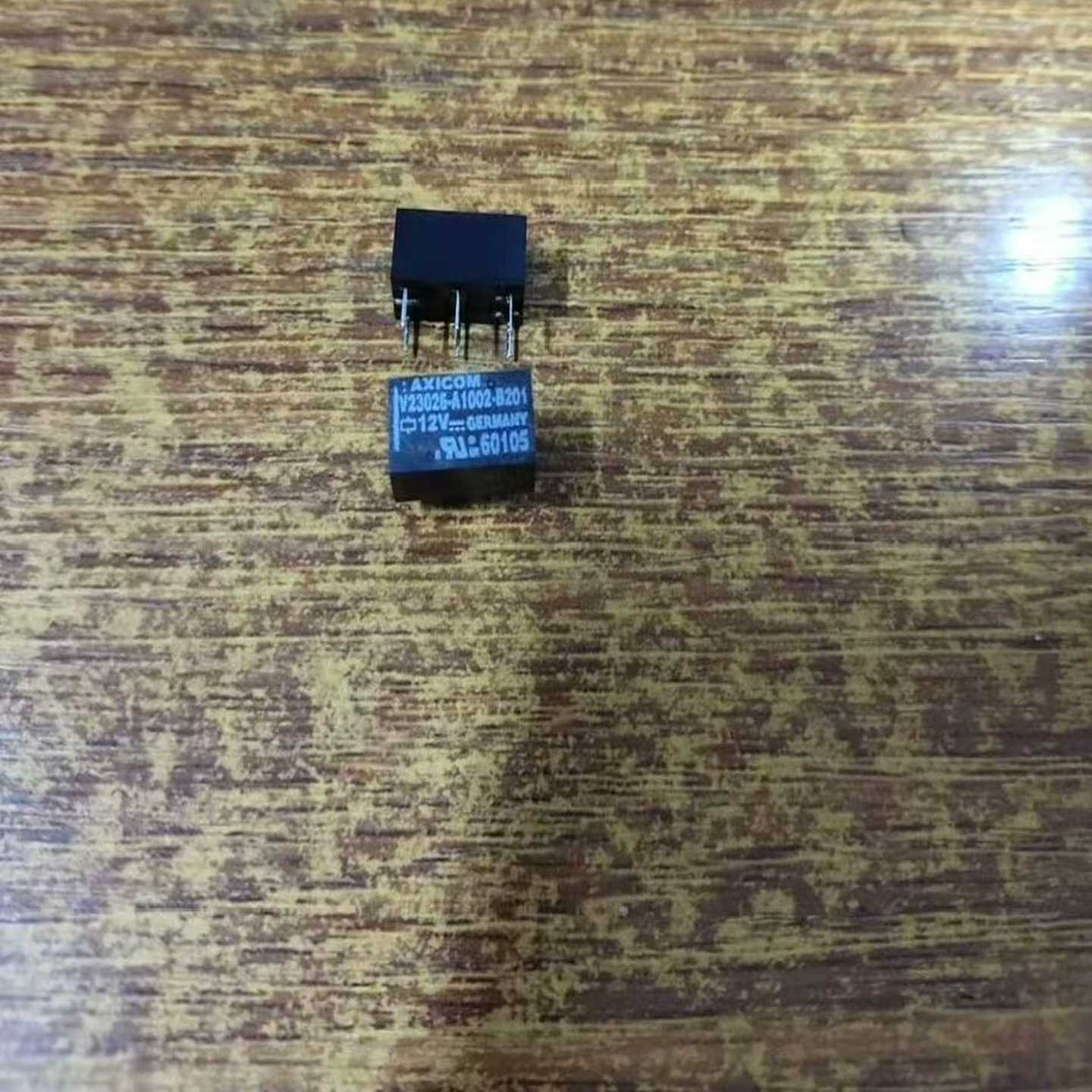 V23026-A1002-B201泰科AXICOM信号继电器~询价