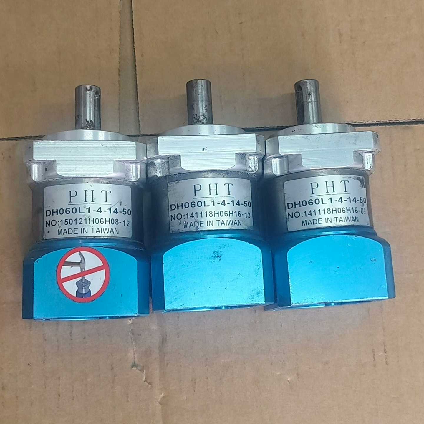 议价9新400W伺服电机行星减速机，DH060L1-4-14-5