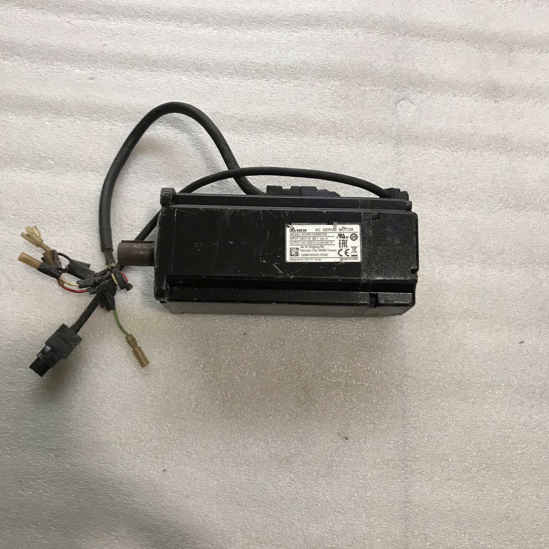ECMA-C20807SS马达，质量包好，需要的直接拍【鑫鑫商铺】