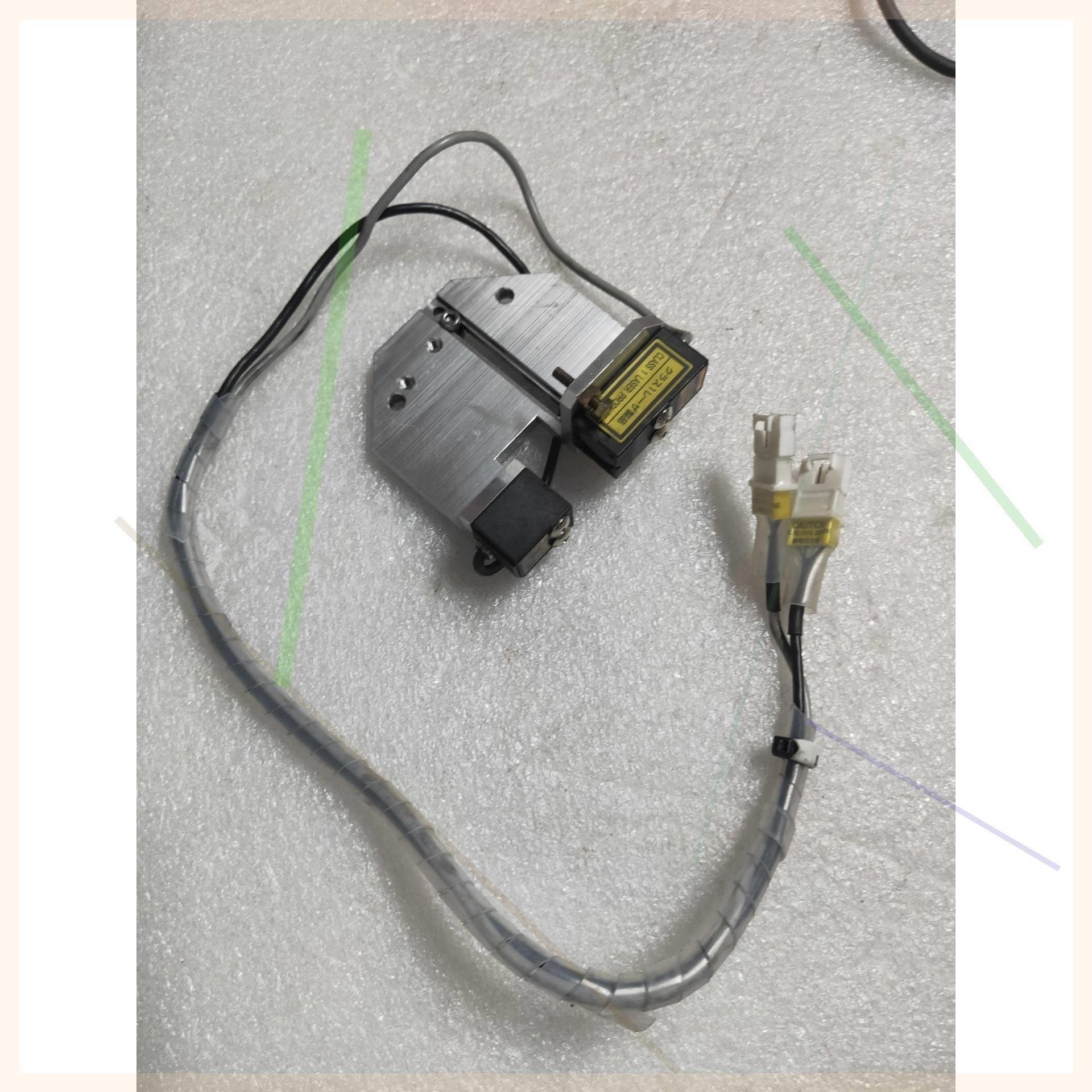 OMRON镭射对射传感器ZX-LT005原装拆机件实议价