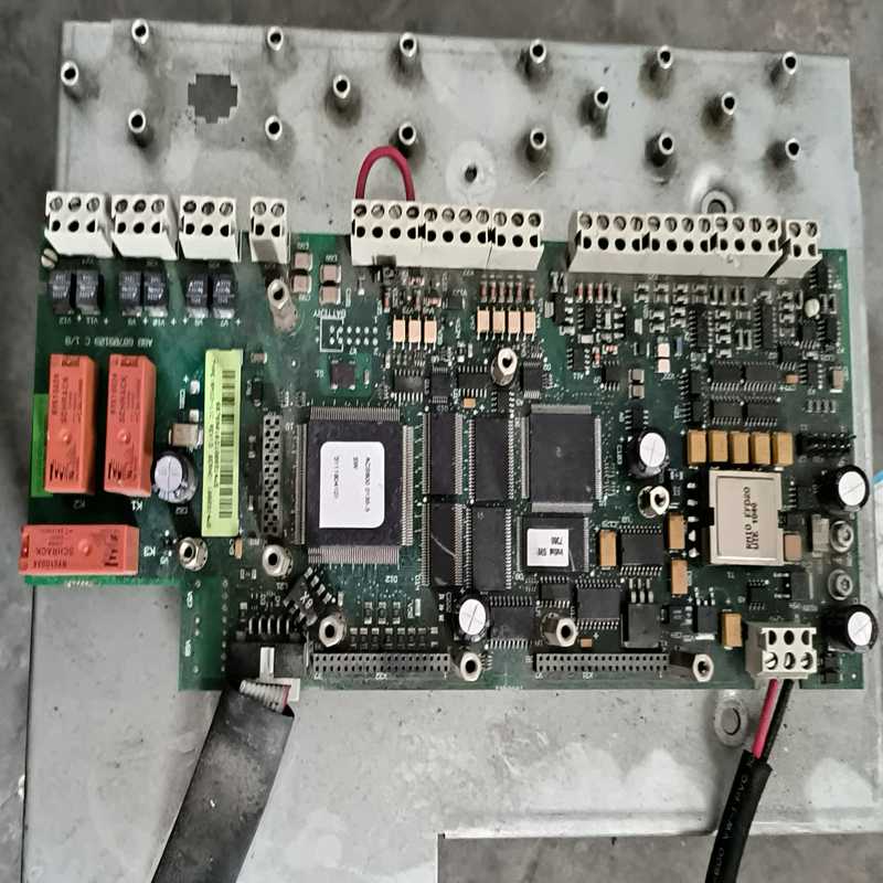 RMI0-11C    ABB800主板电路板6878910~询价