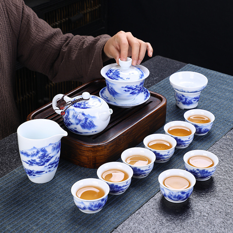 景德镇青花瓷山水功夫茶具整套陶瓷家用茶壶盖碗客厅办公待客