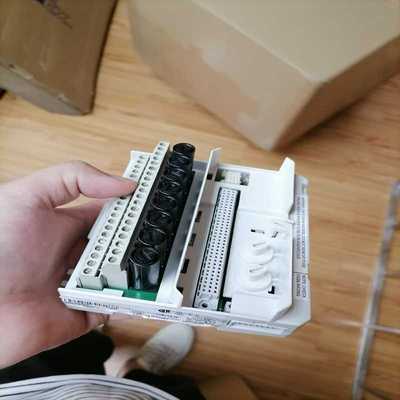 ABB  TU838底座的可以联系，先联系再拍【侨报商行】