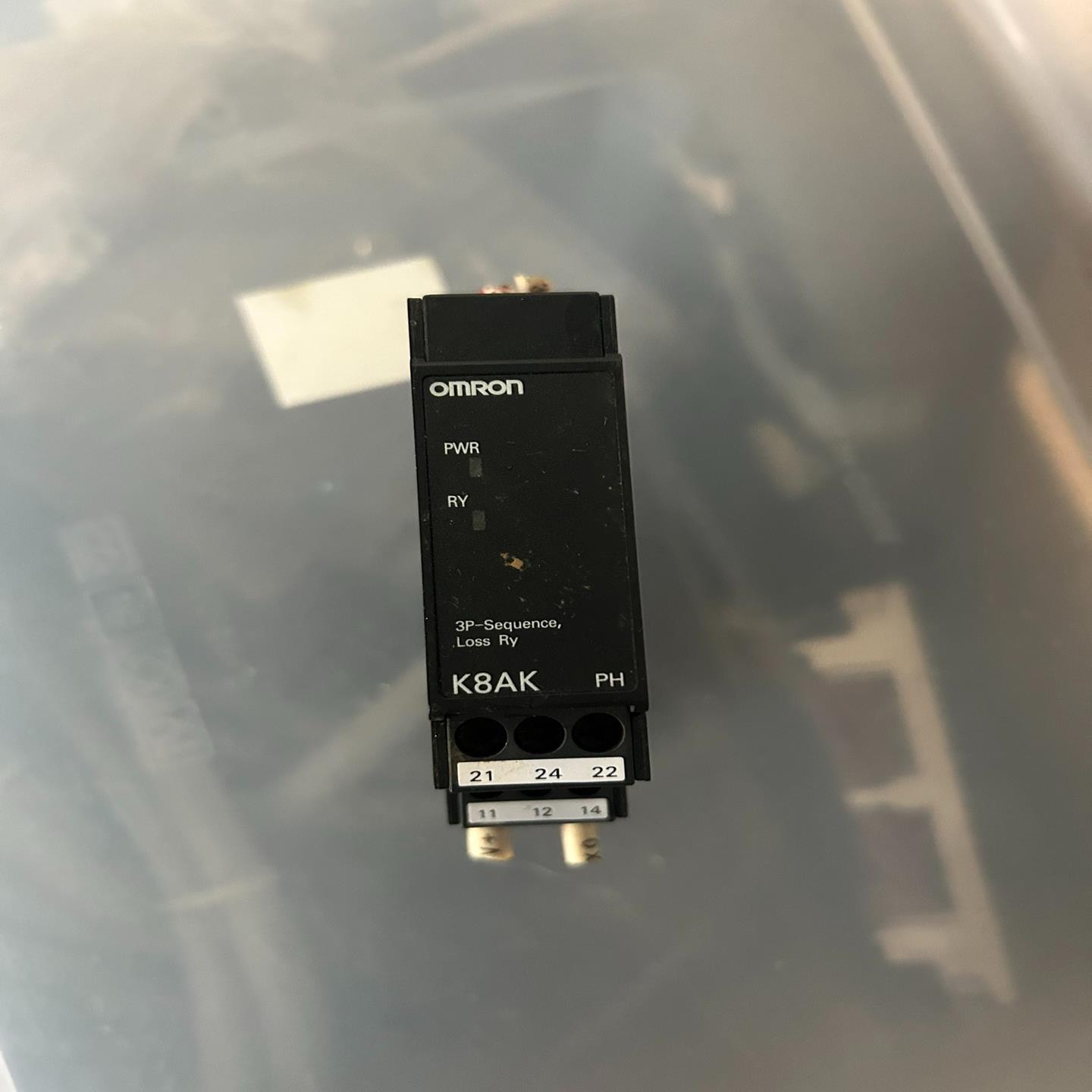omRon继电器型号k8AK-PH1~询价