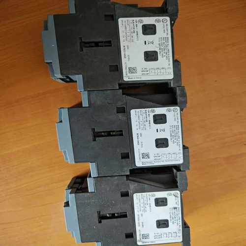 接触器 3RT6024-1AN20    7个~询价
