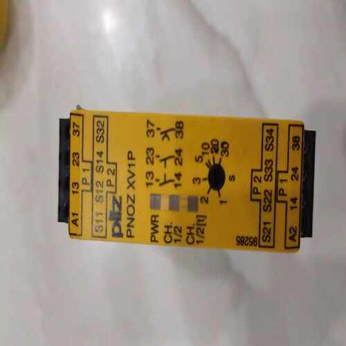 PNOZ XV1P 777602 777601安全继电器 p~询价