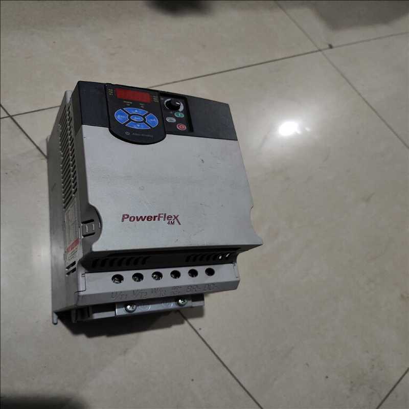 22F-D013N104 罗克韦尔AB变频器（崽载电子）
