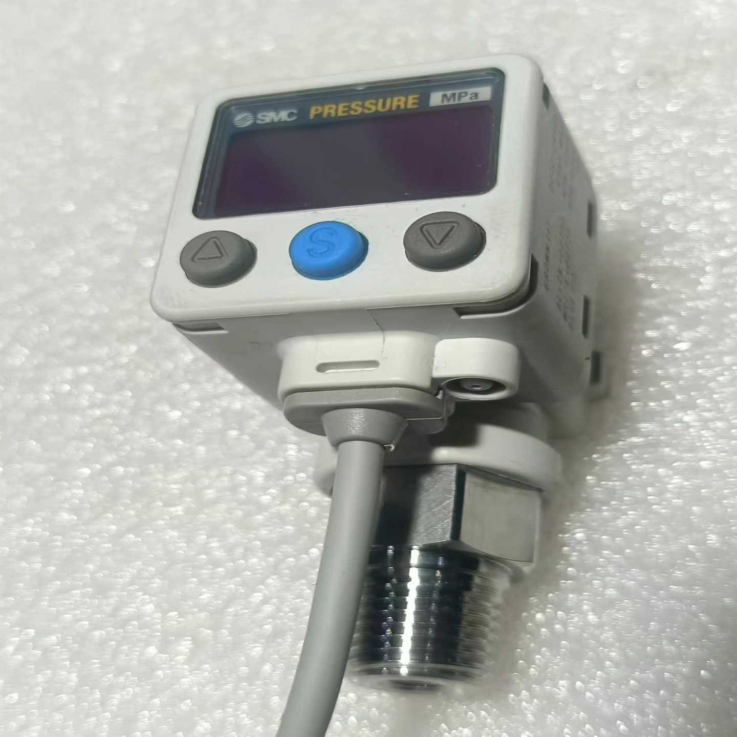 【请询价】全新日本原装进口正品 SMC 压力传感器 ISE80H-02