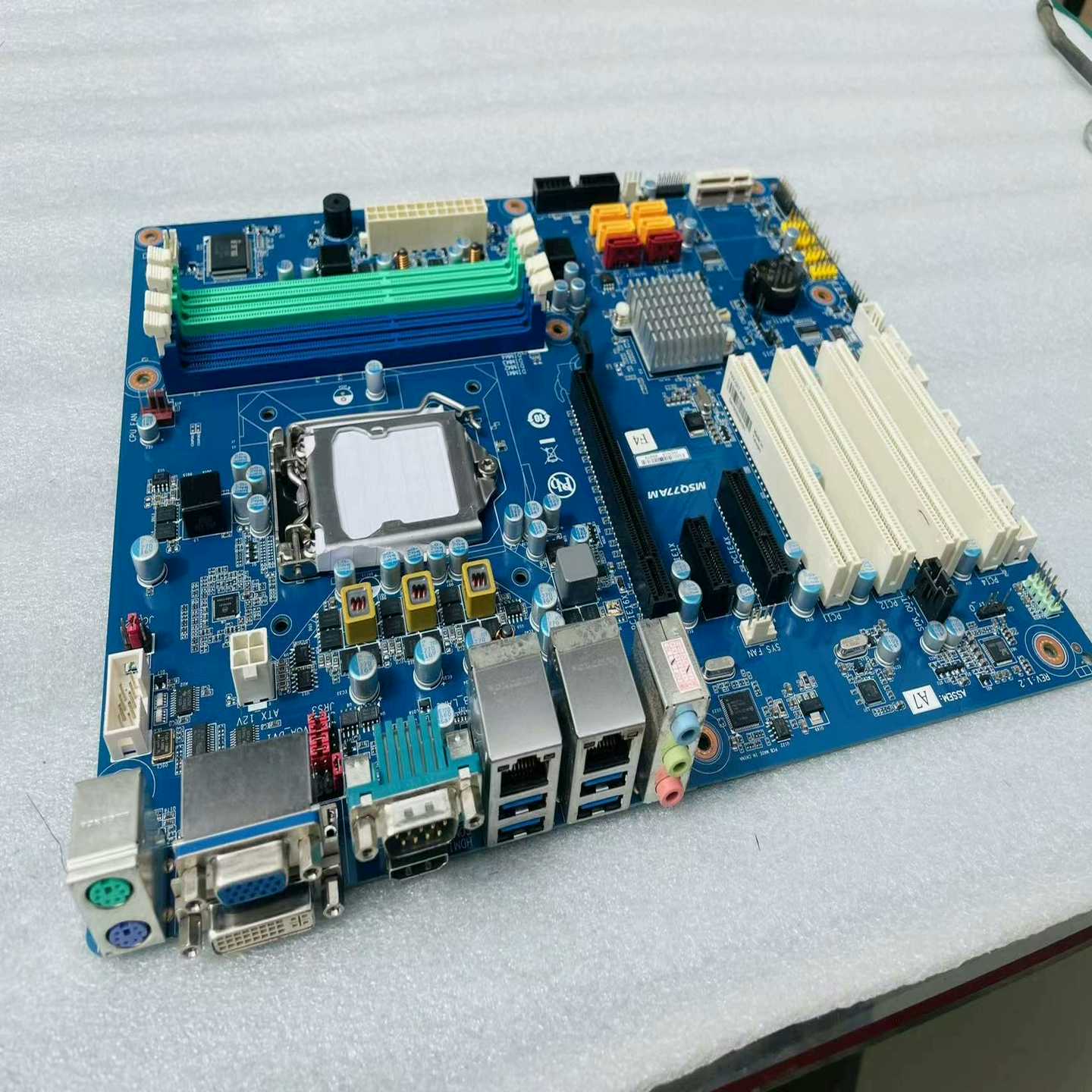 安勤 EAX-Q77 工业母板主板 双千兆网 MSQ77AM(通通配件)