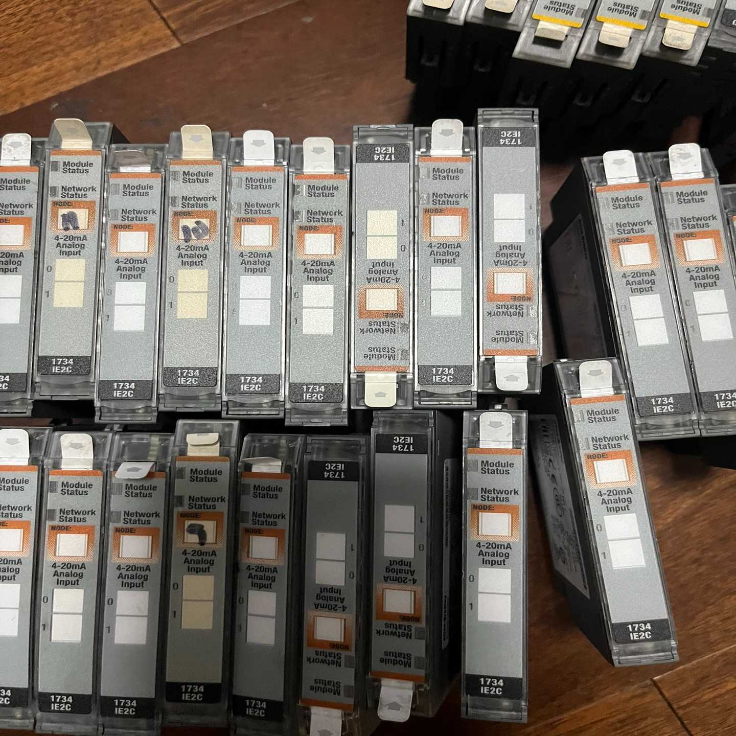 1734-IE2C 【侨报商行】