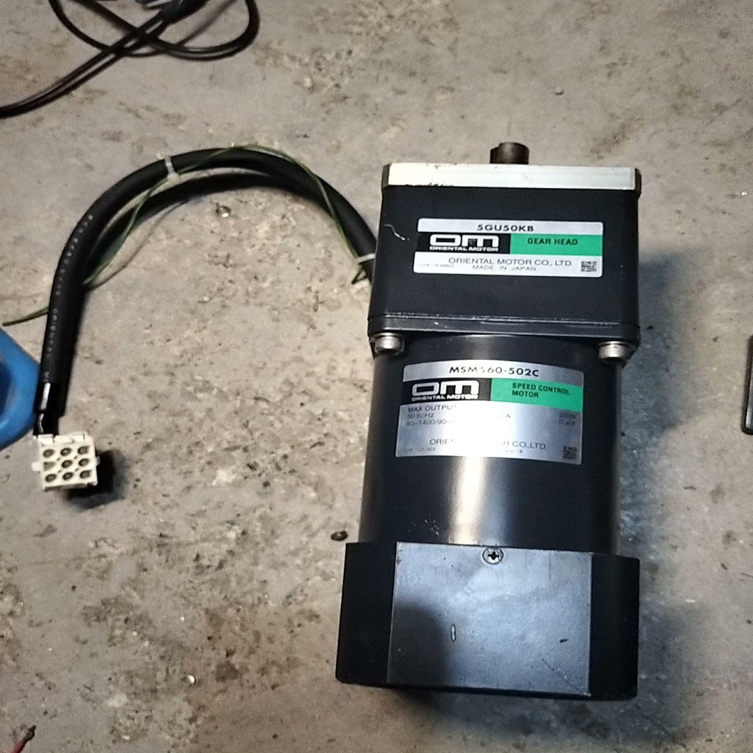 【议价】OM东方马达MSM560-502C配有5GU50KB减速器